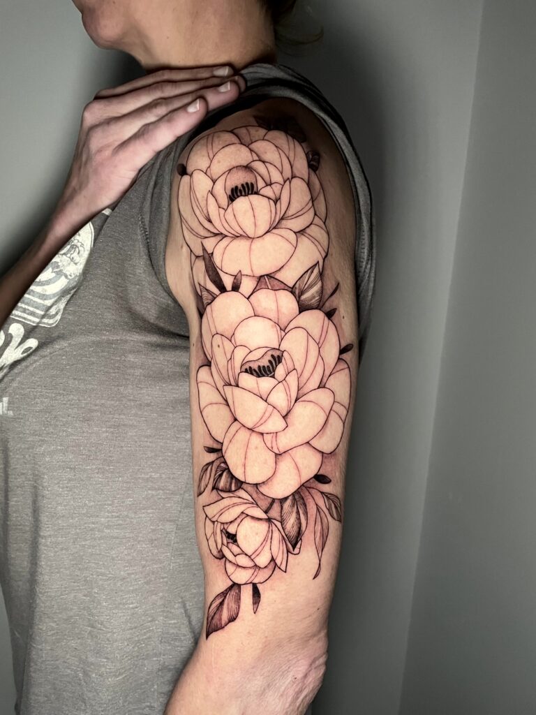 Allyssa-Bollmann- Flowers-Tattoos Allyssa-Bollmann- Flowers-Tattoos