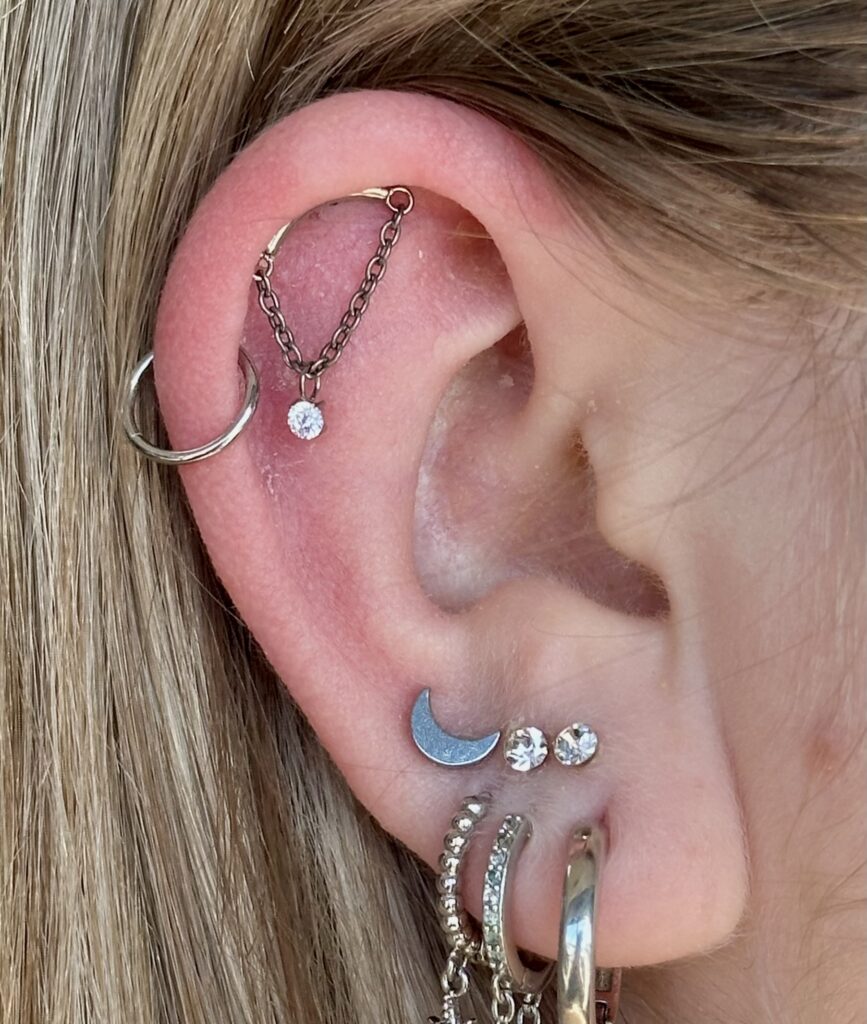 Shannon-Maglione-Piercings-05